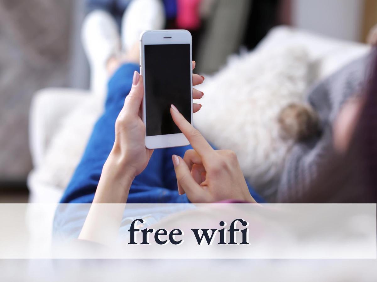 Sehr Gemuetliche Ferienwohnung In Bester Lage Mit Grossem Sonnenbalkon L Innenstadtnaehe L 1 Minute Zum Bahnhof L Kueche L Tv L Free-Wlan L Willkommen Im Hallo!-Apartment 8 Бад-Верисхофен Экстерьер фото